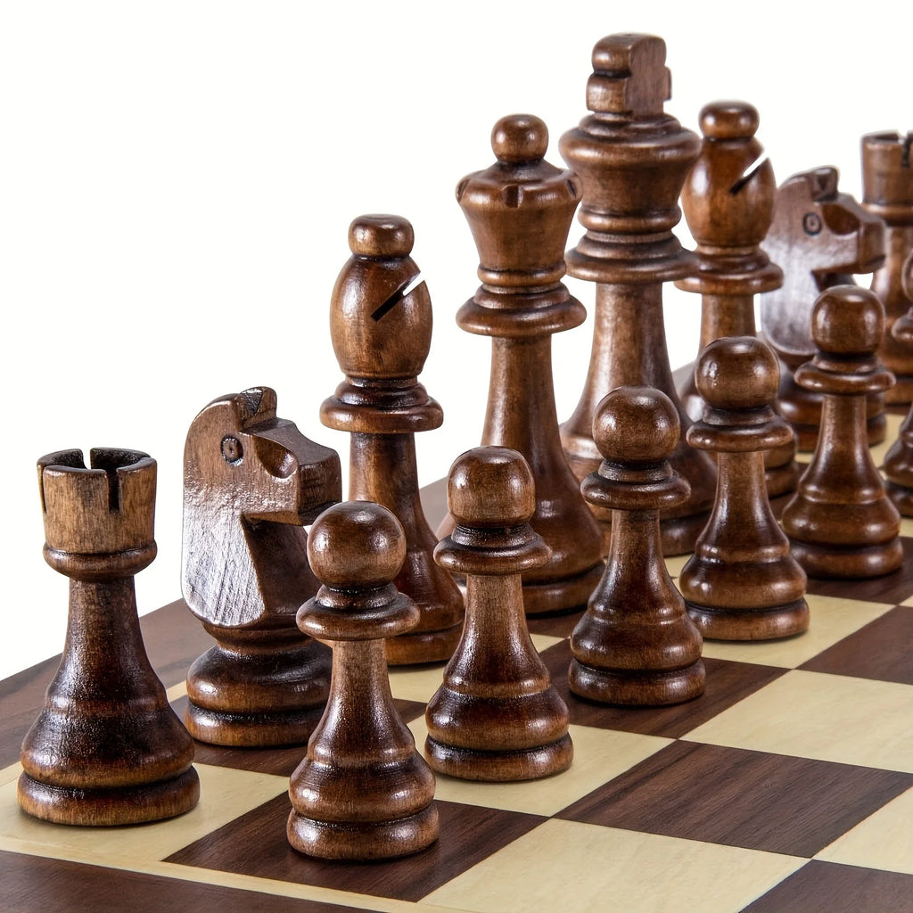 Pièces d'échecs Staunton en bois posées sur un échiquier, roi de 7,8 cm